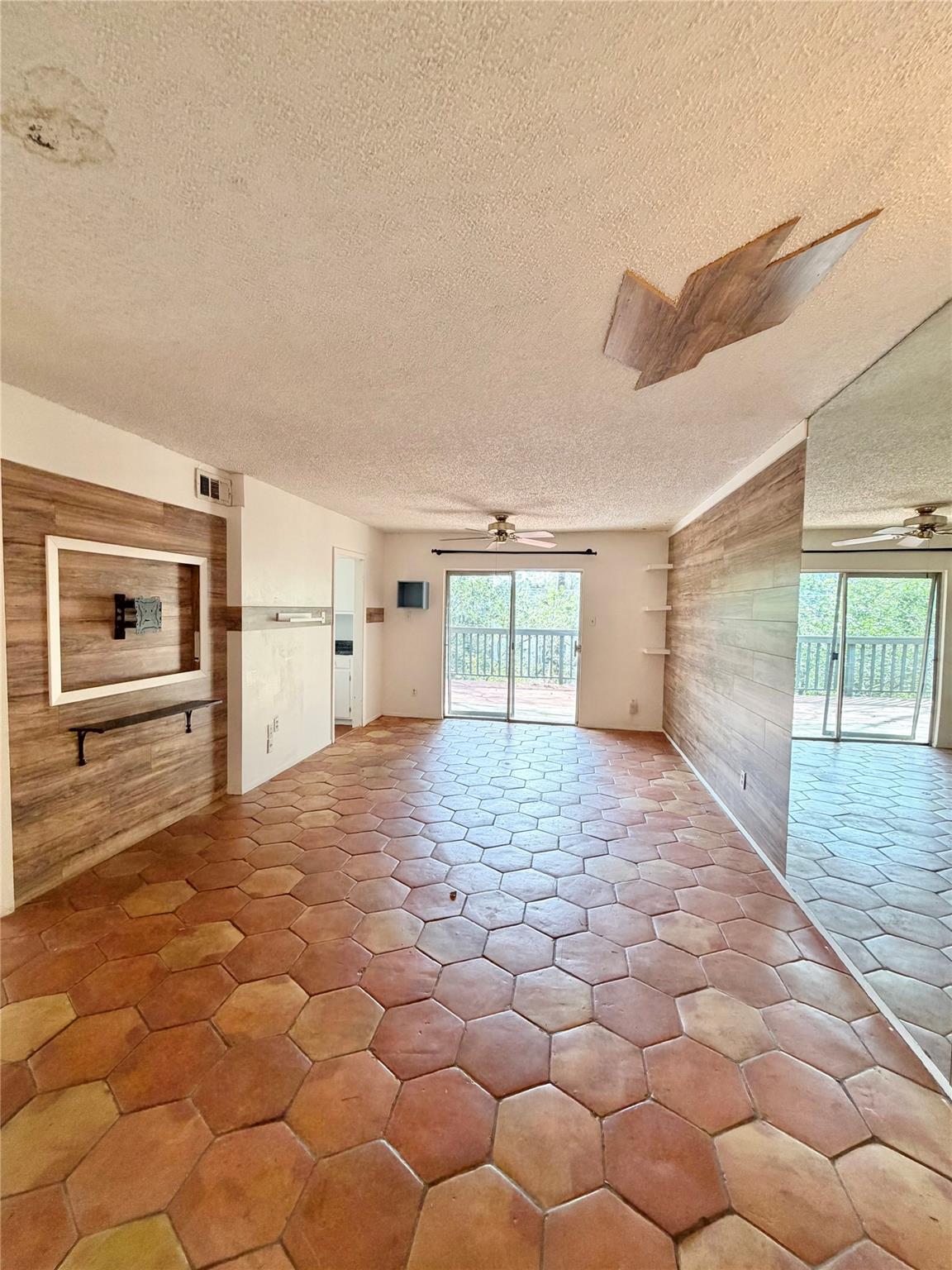 8281 Kingsbrook Road 256