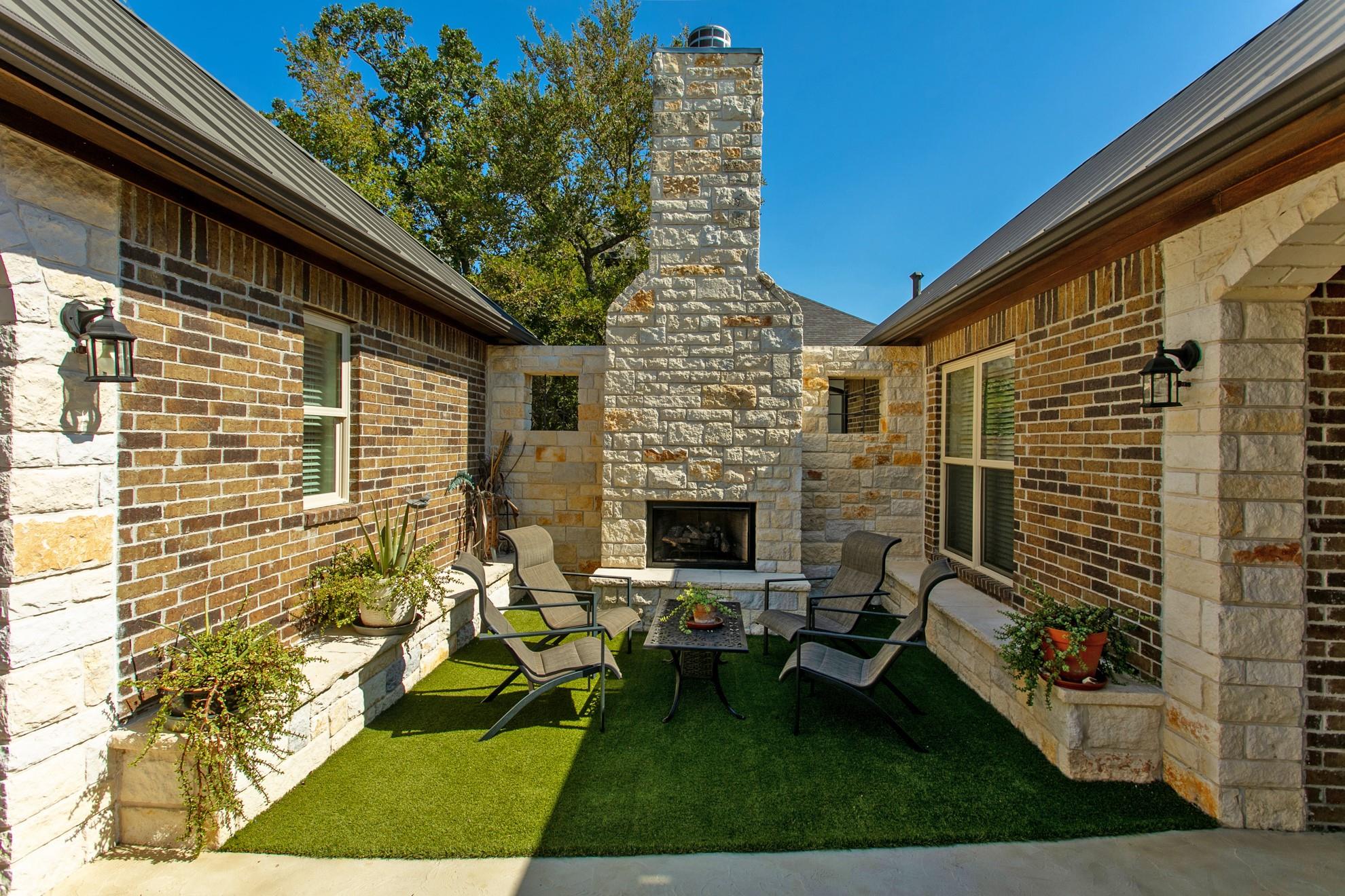 3213 Pinyon Creek Drive