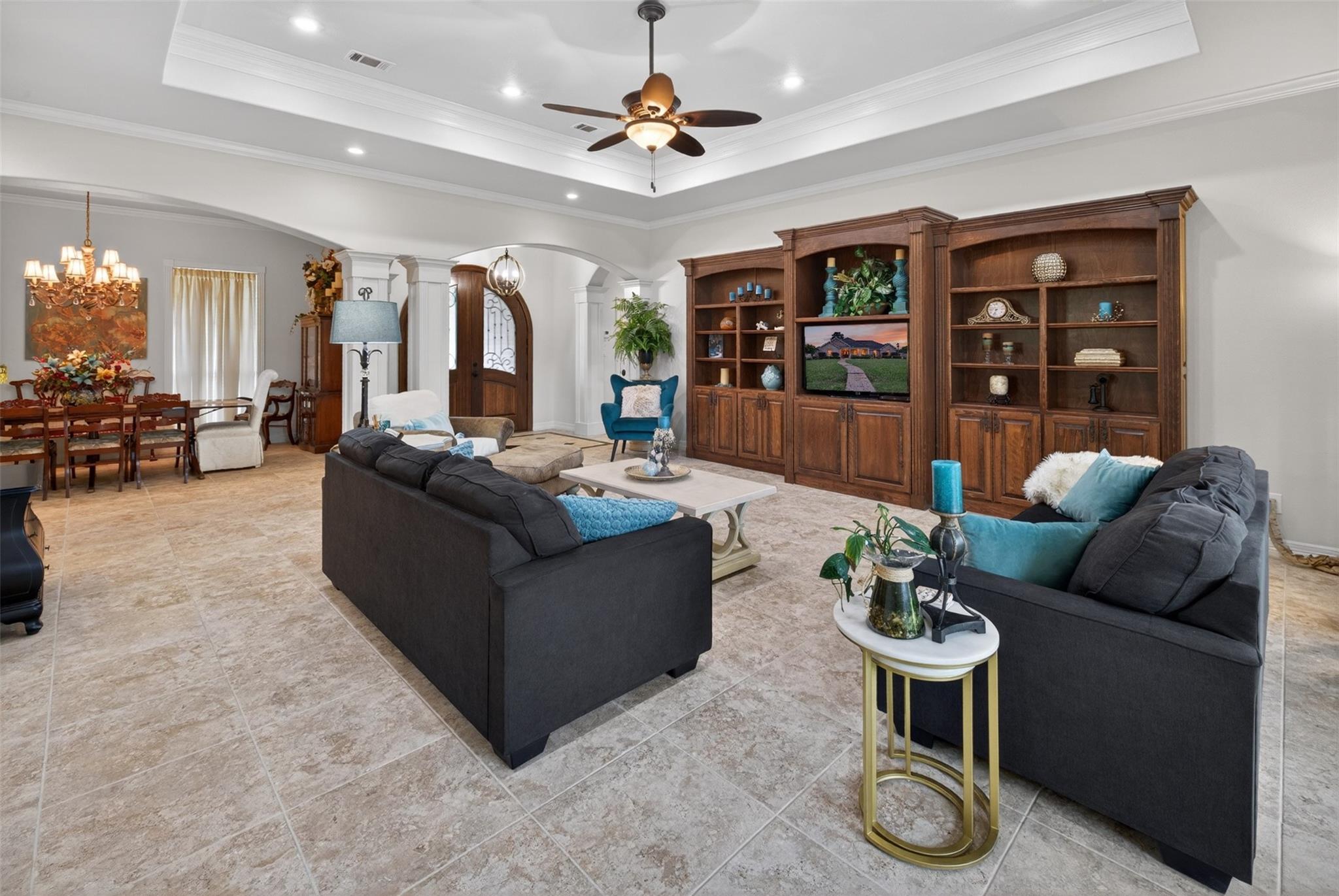 546 Meadowlark Lane