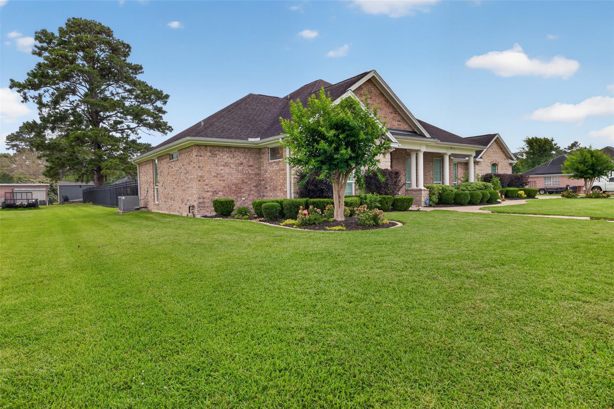 546 Meadowlark Lane