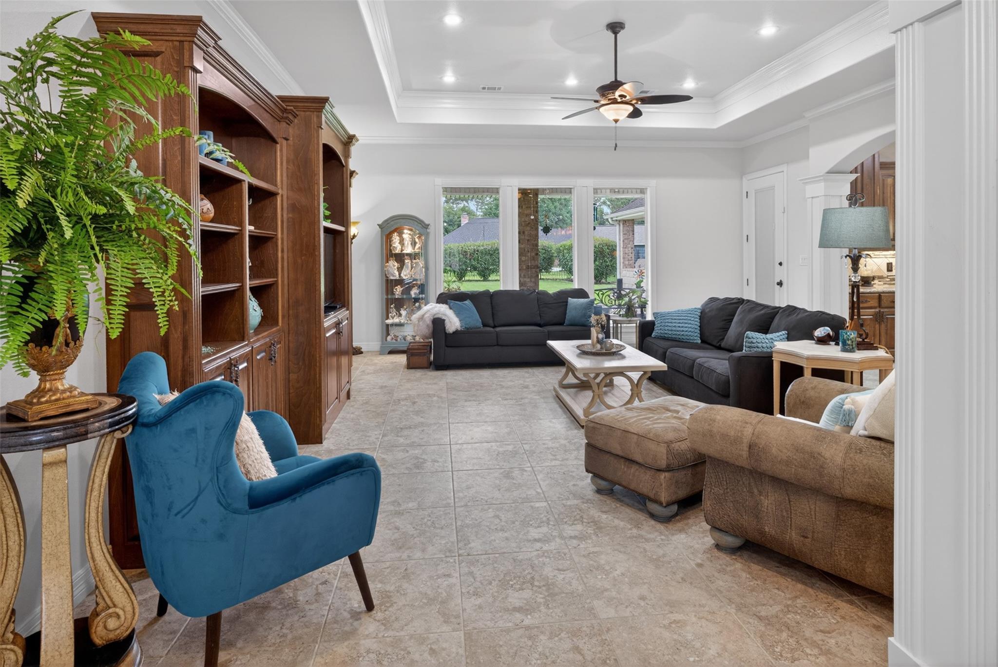 546 Meadowlark Lane