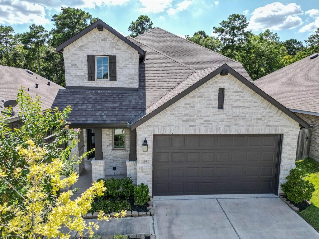 Photo of 169 Emory Birch Drive, Montgomery, TX 77316 (MLS # 3439372)