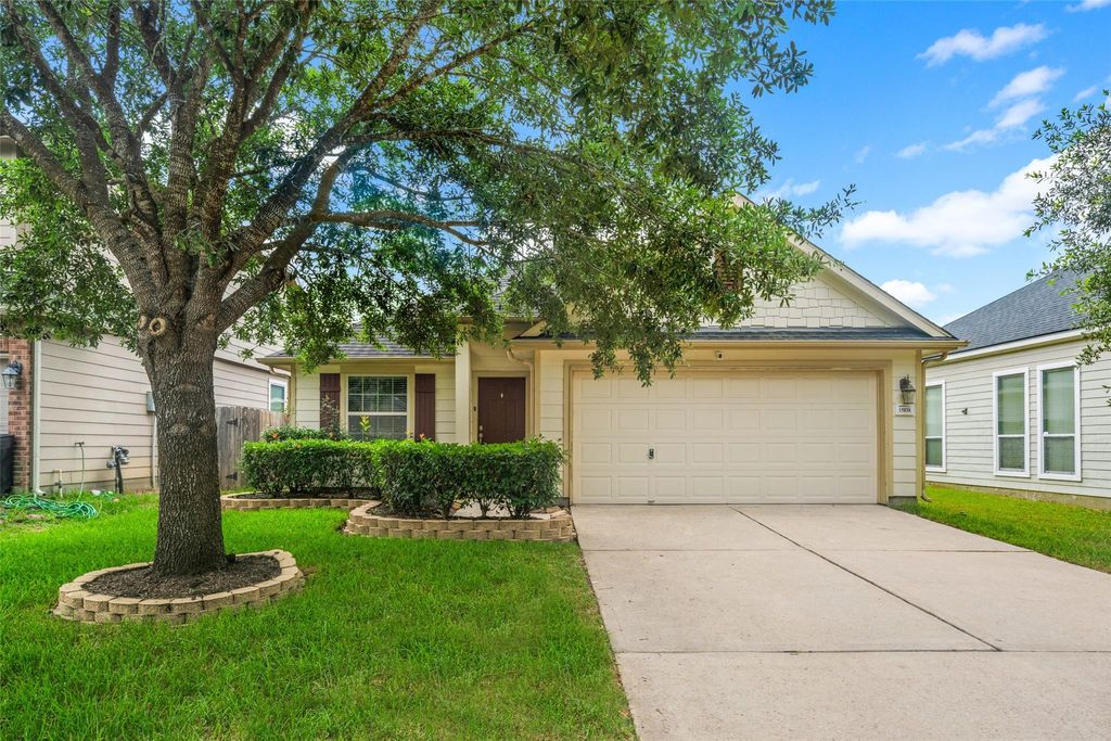 Photo of 15838 Lost Anchor Way Lane, Houston, TX 77044 (MLS # 63113370)