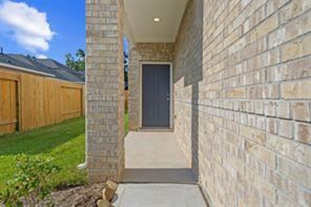 Photo of 509 Emerald Thicket Lane, Huffman, TX 77336 (MLS # 956238)