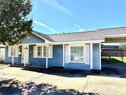 Photo of 4275 Bethel Boulevard, Houston, TX 77092 (MLS # 42433847)