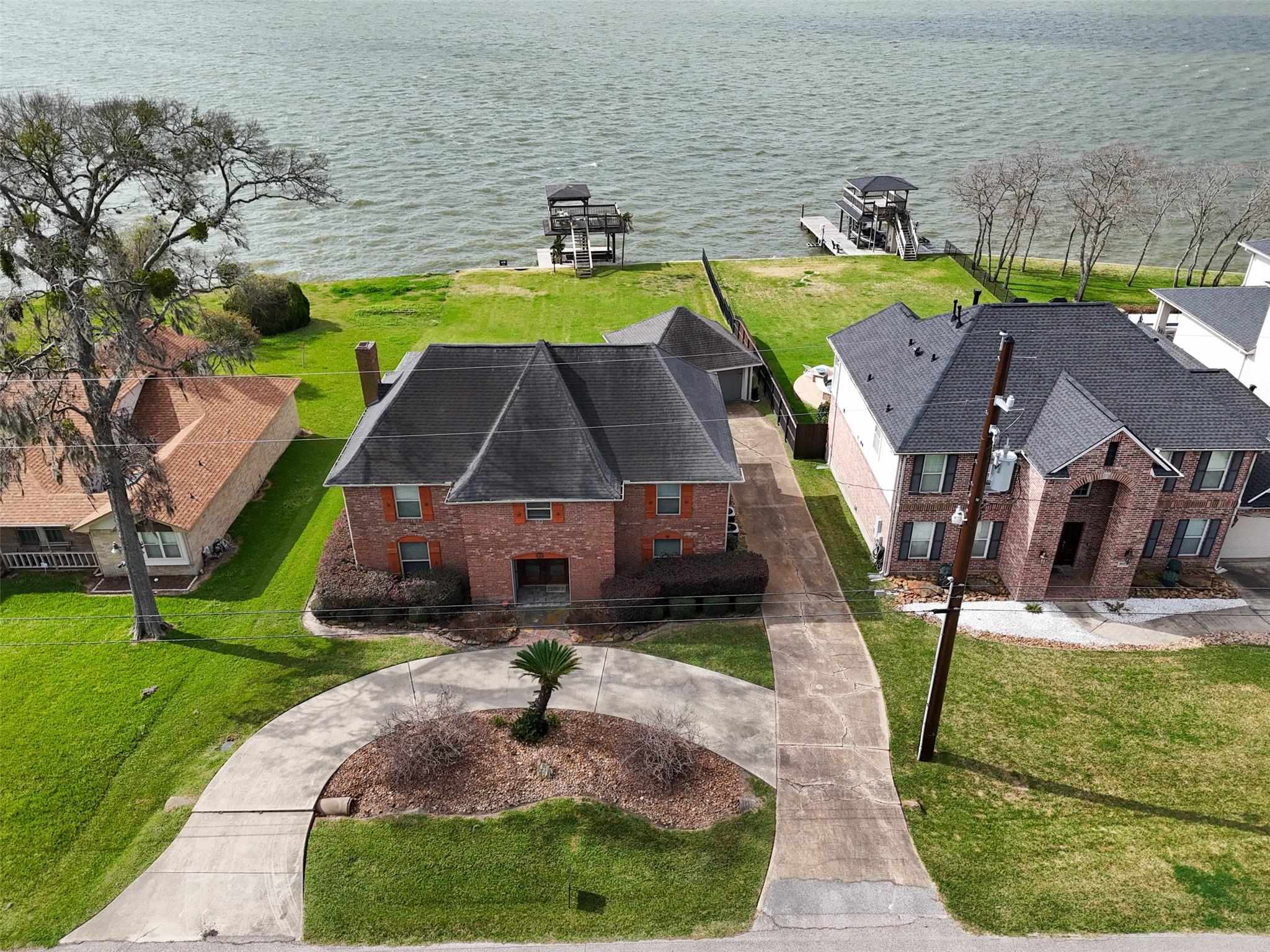 3623 Shore Shadows Drive