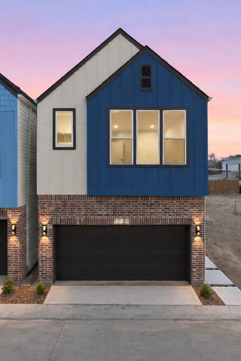 Photo of 328 Janisch Rd #C, Houston, TX 77018 (MLS # 79131472)