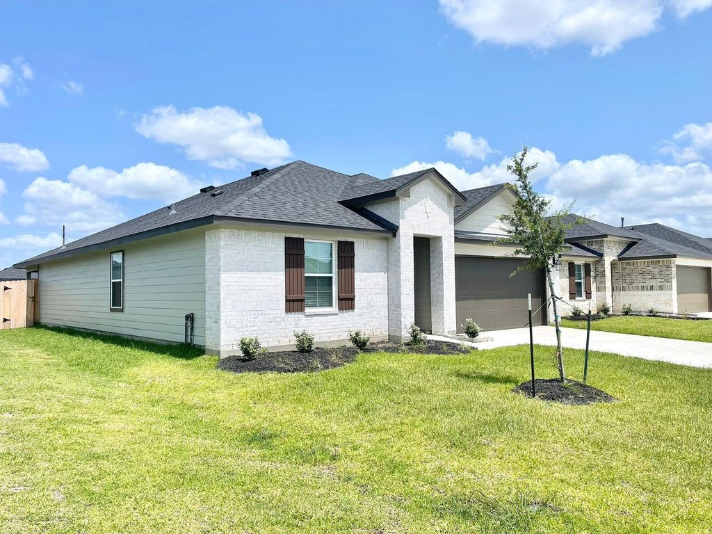 Photo of 7515 Cattle Walker Court, Rosharon, TX 77583 (MLS # 57039483)