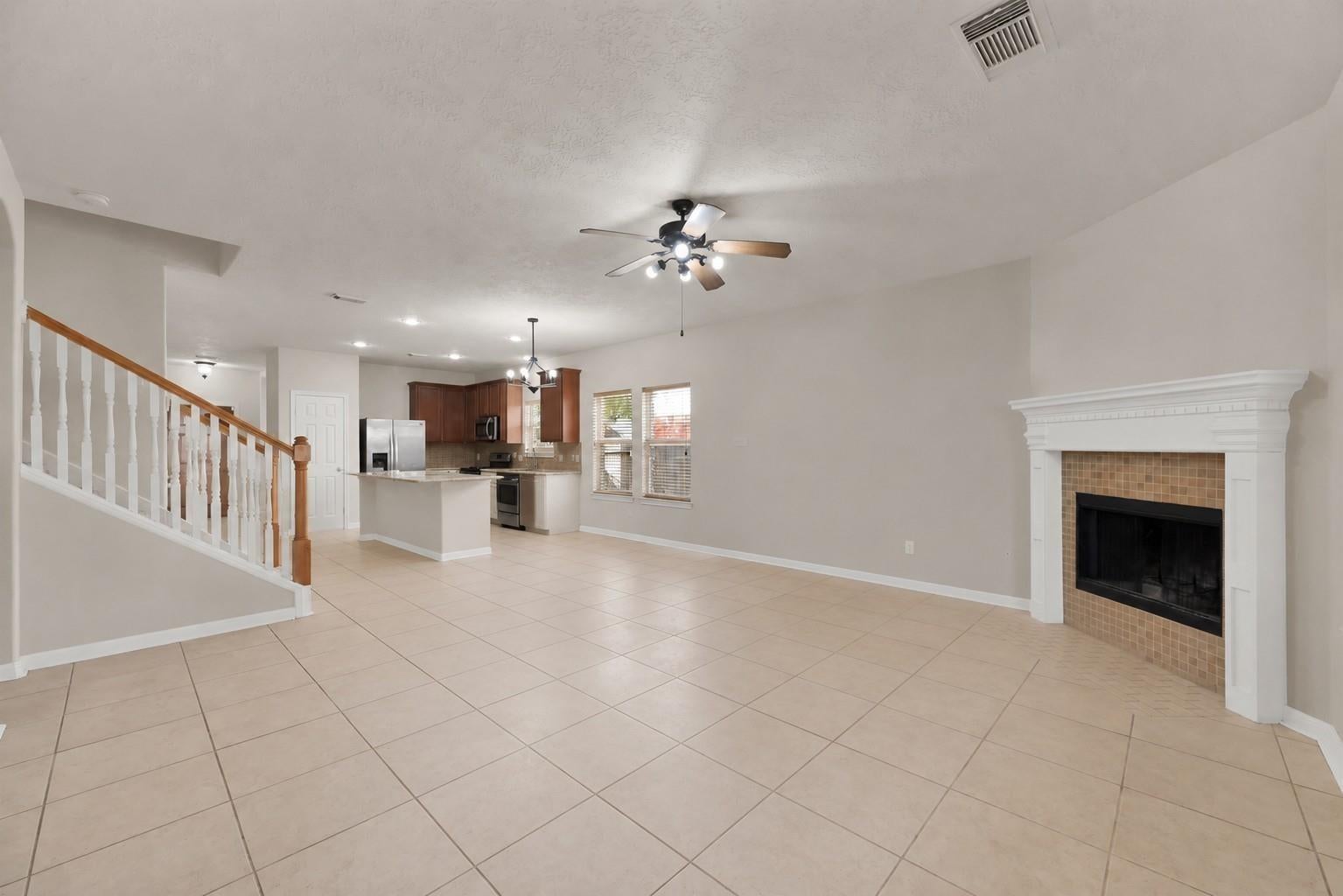 1443 Meadowhigh Lane