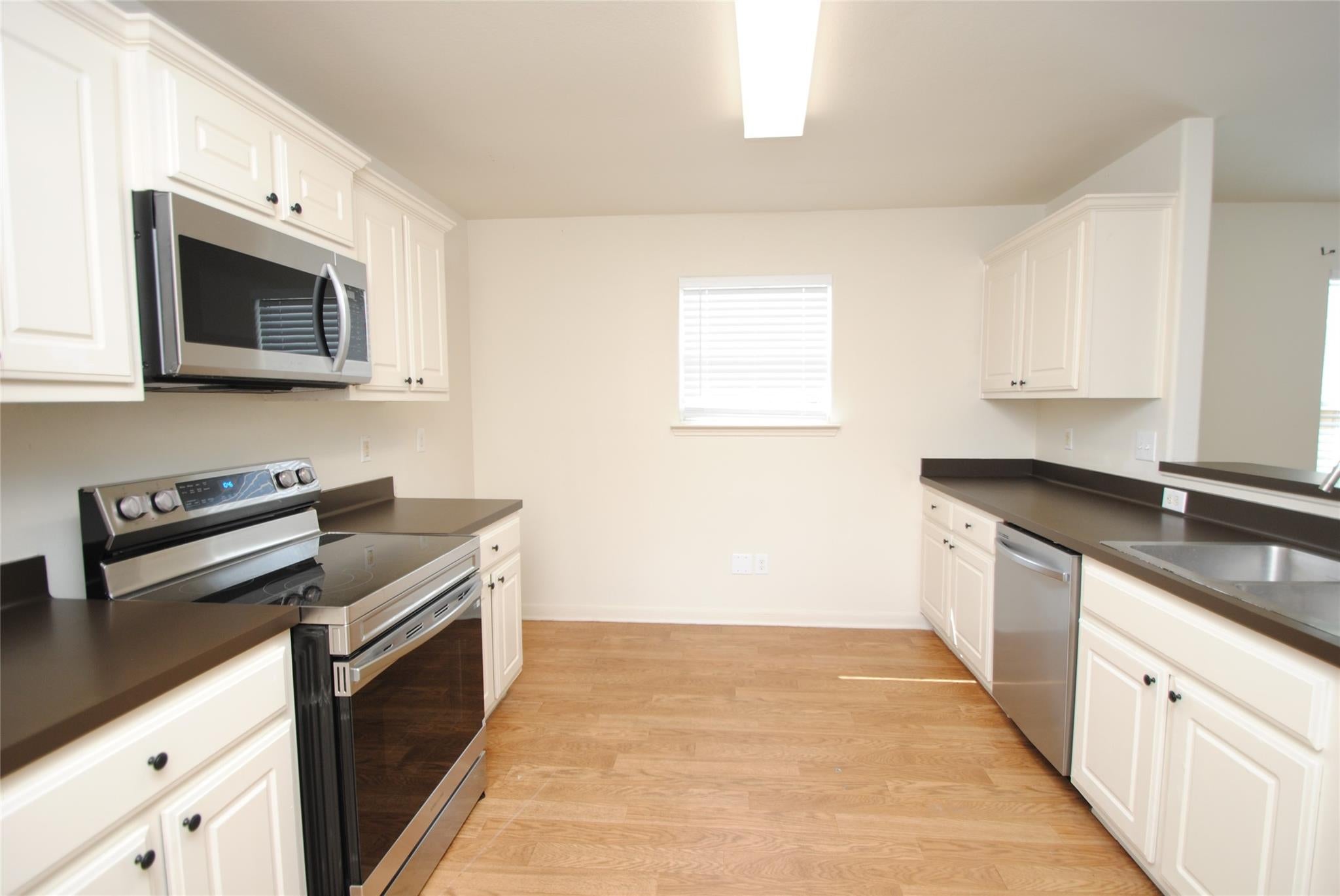 6923 Waterlilly View Lane