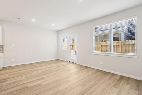 Photo of 19911 Emerald Bend Way, Rosharon, TX 77346 (MLS # 882945)