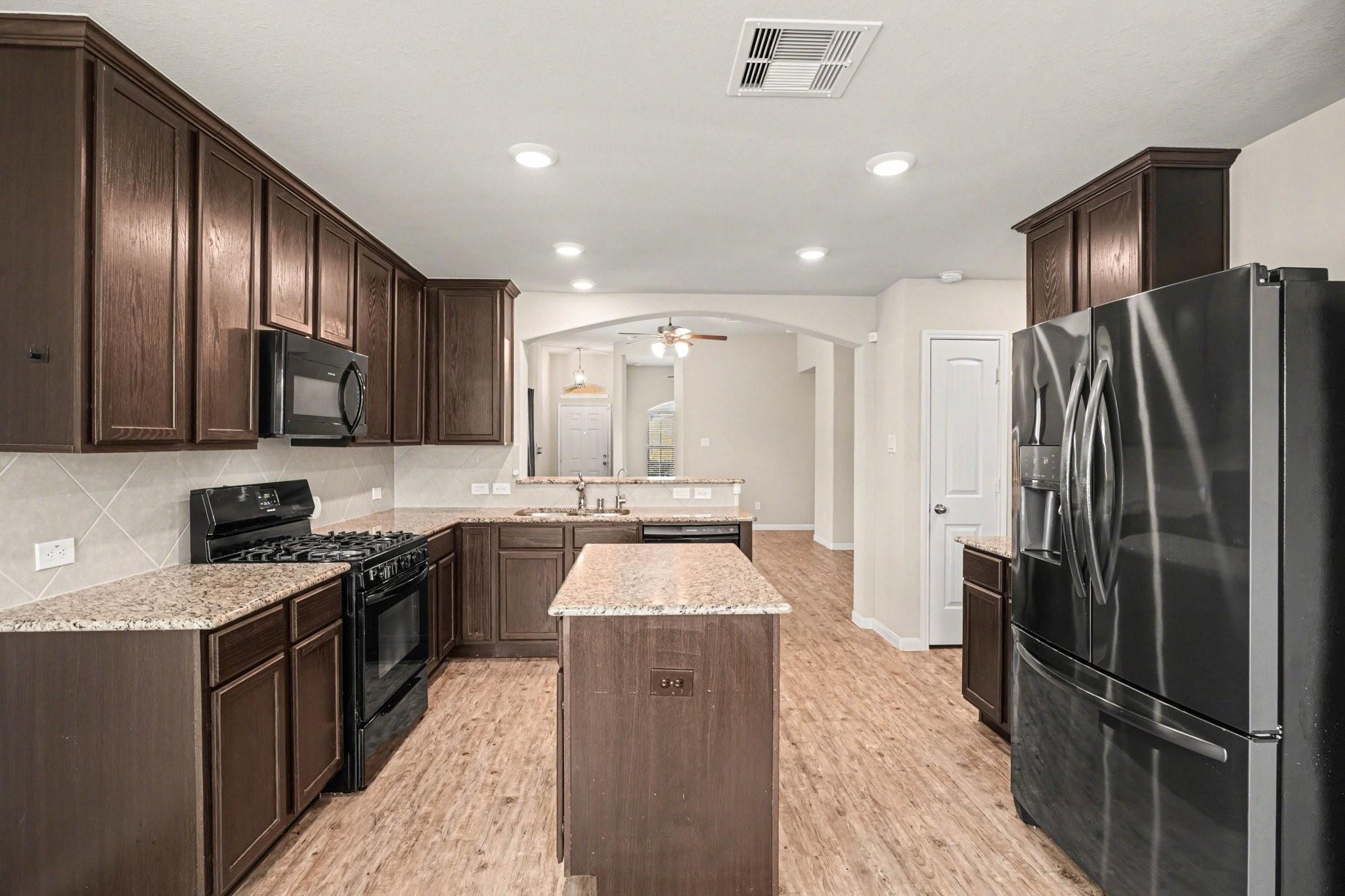 529 Rosebank Trail Lane