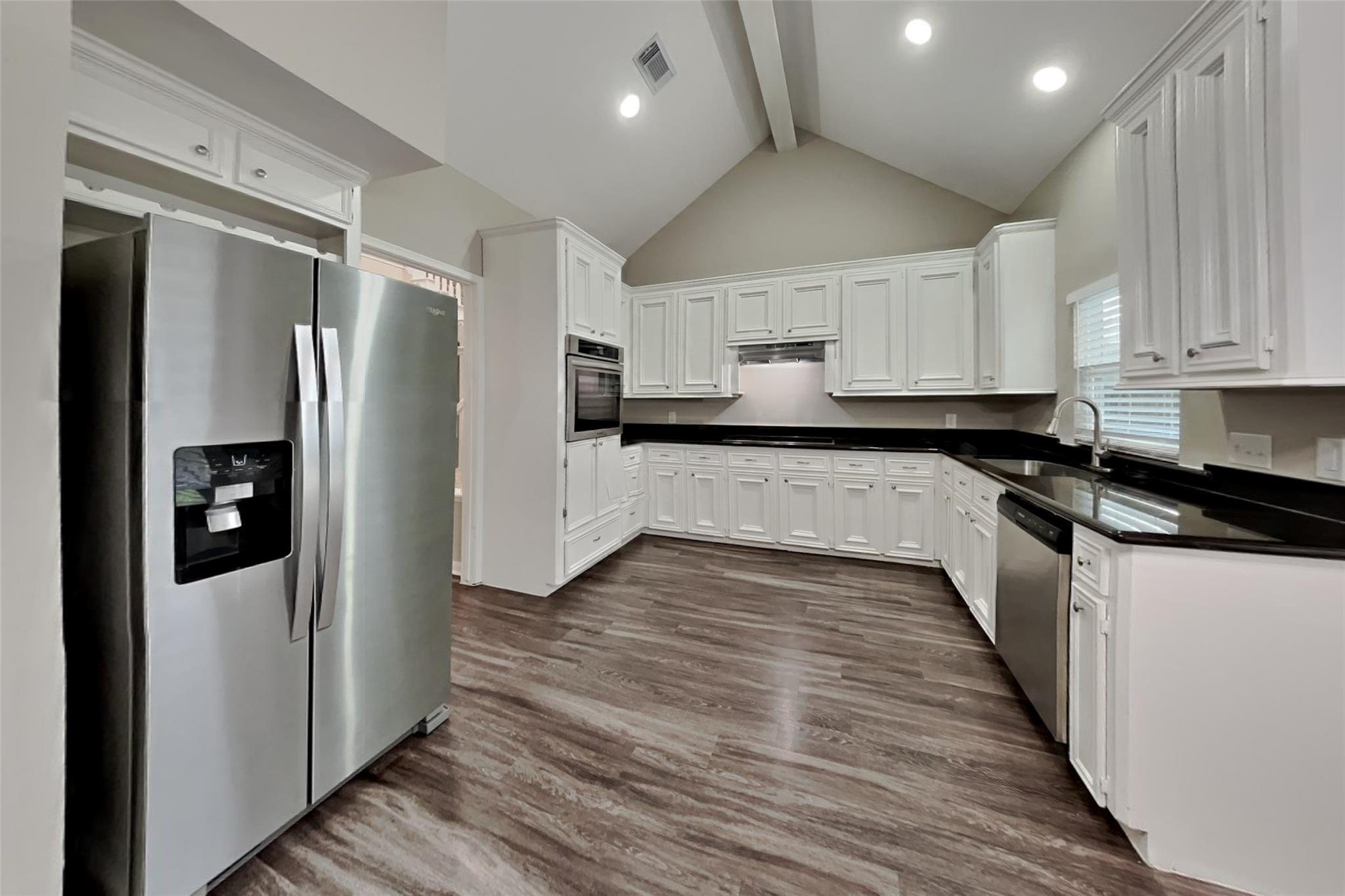 702 Fernglade Drive