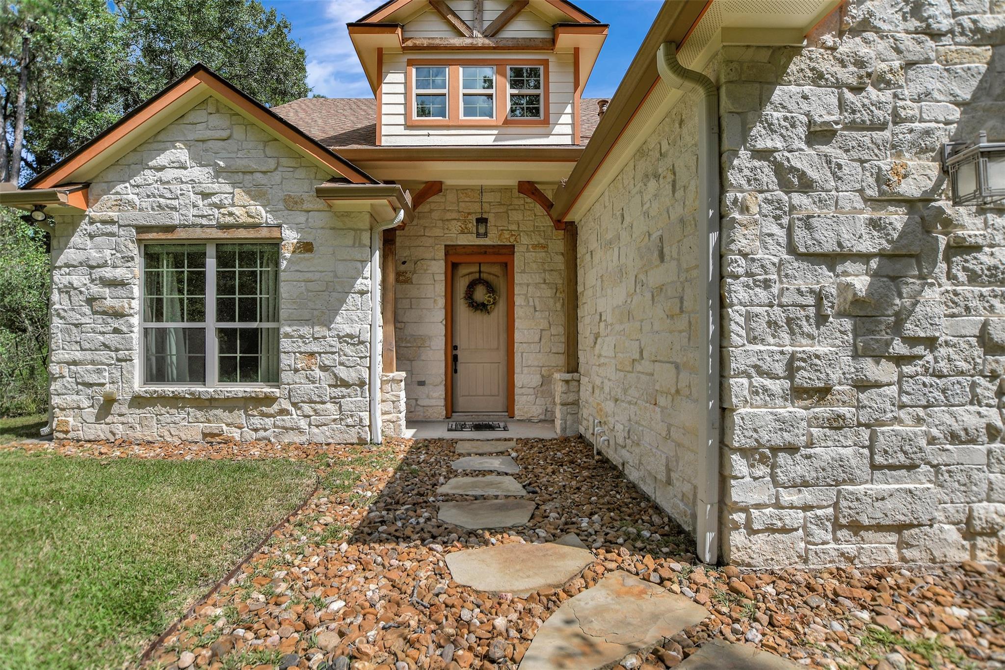 25103 Lake Park Court