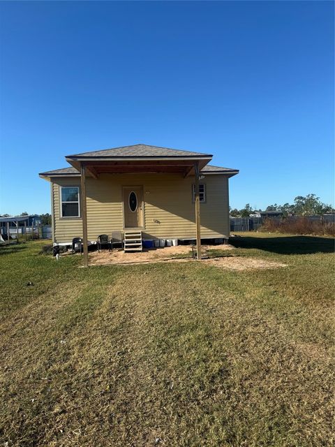Photo of 1243 Road 5263, Cleveland, TX 77327 (MLS # 67822513)