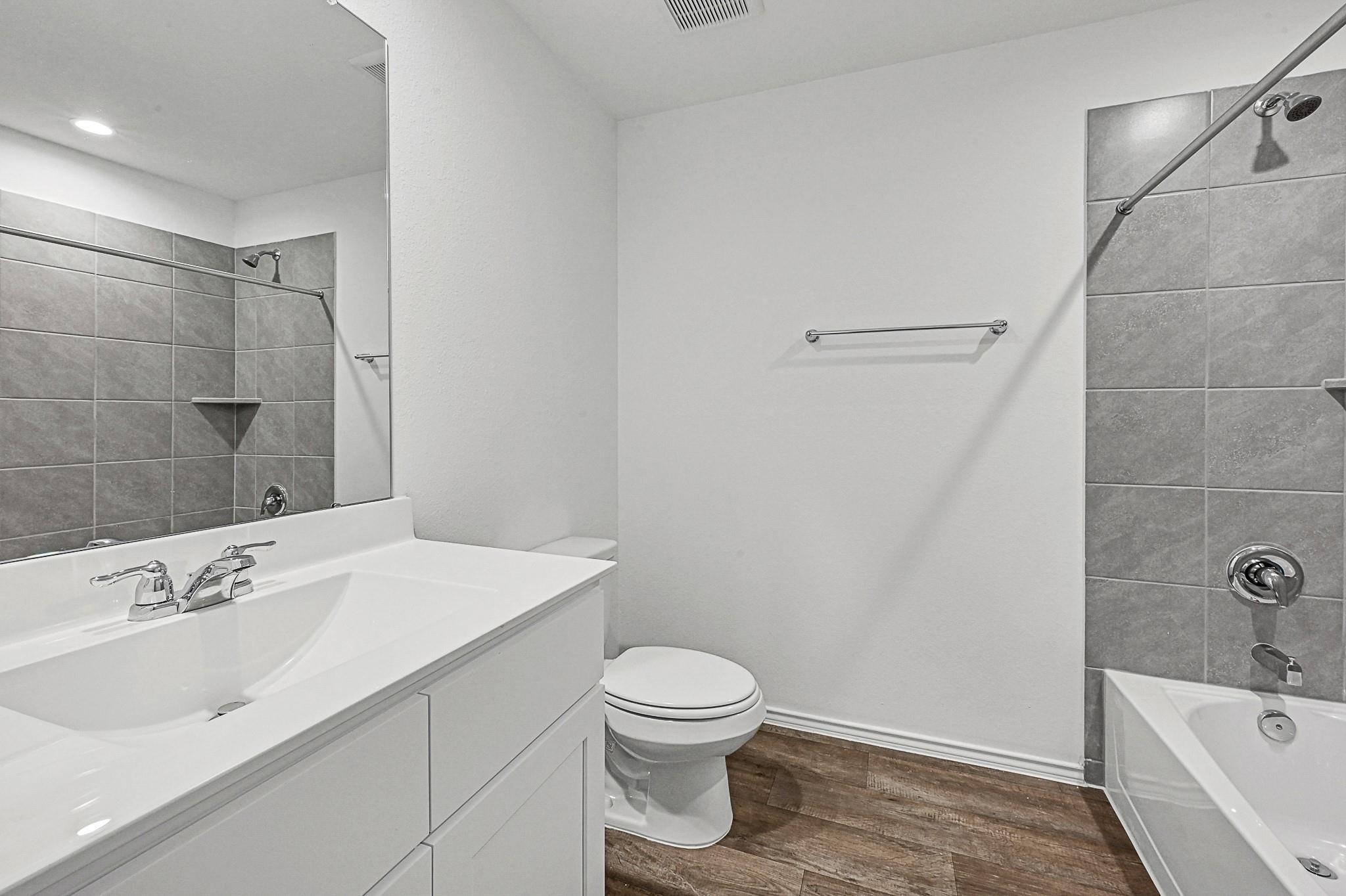 31230 Yatesbury Lane