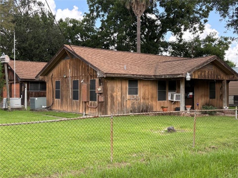 Photo of 14601 Bonham Street, Houston, TX 77015 (MLS # 16033774)