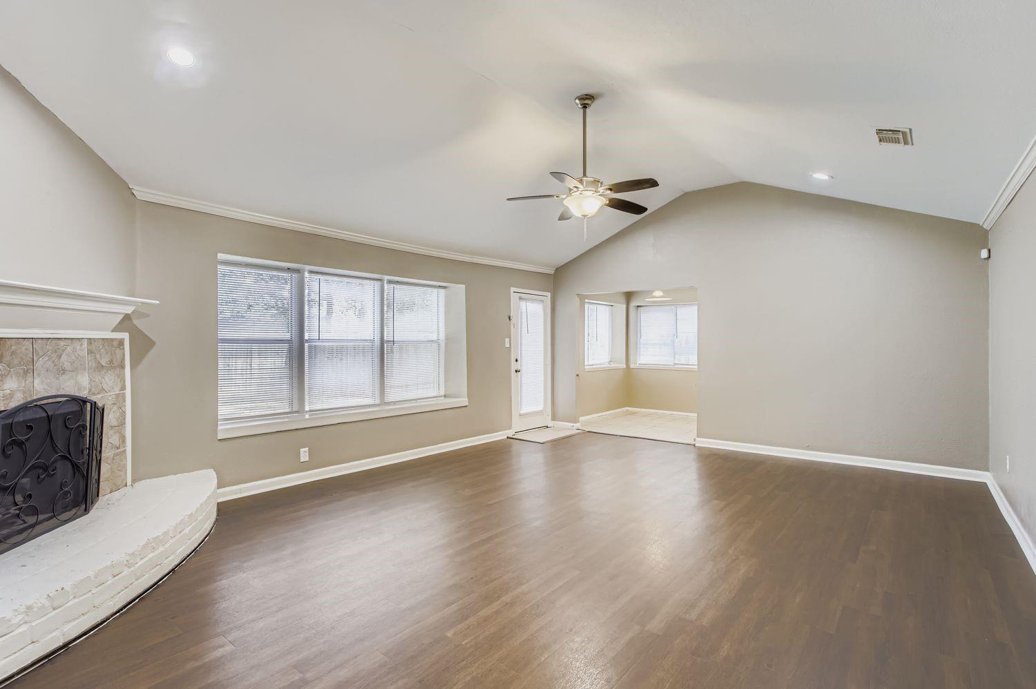 5607 Circlegate Drive