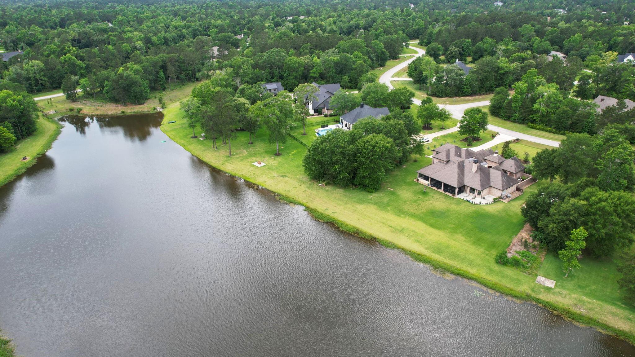 6918 Comanche Bend