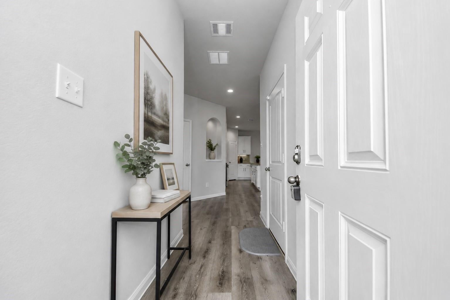 24706 Bastiani Canvas Lane