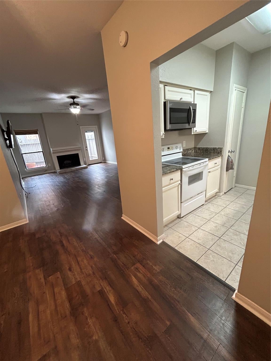1201 Bering Drive N 99