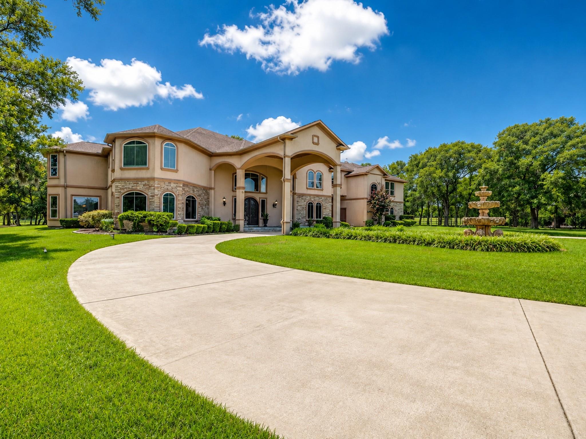 8607 Thornberry Hollow Court