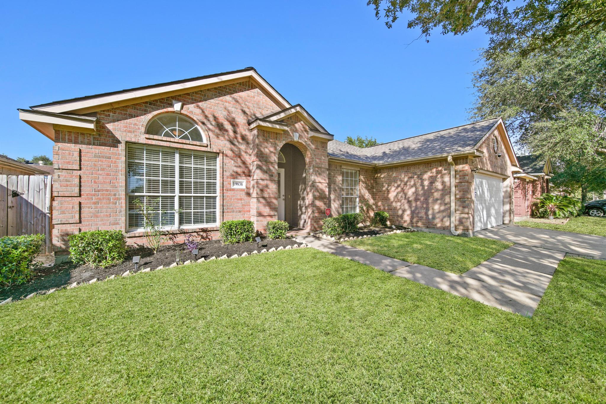 19938 Cresent Creek Drive