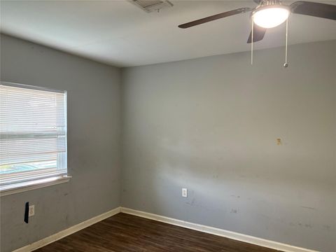 Tiny photo for 5225 Longmeadow Street, Houston, TX 77033 (MLS # 91437977)