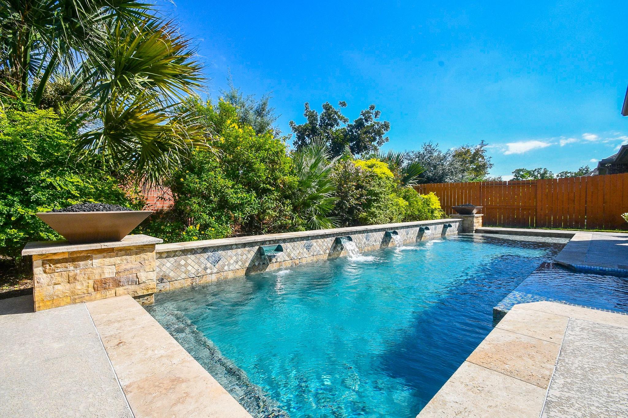2330 Twin Rose Drive