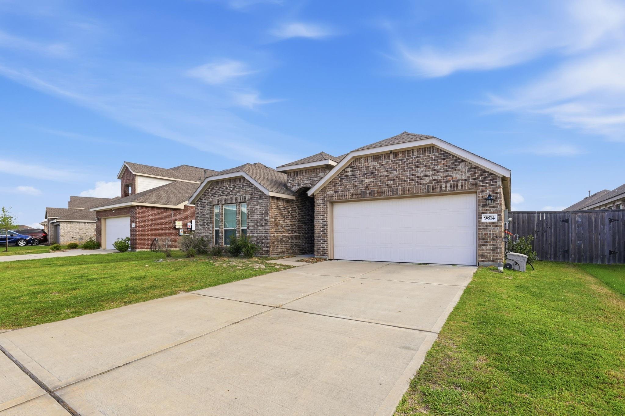 9814 Kingston Liberty Lane