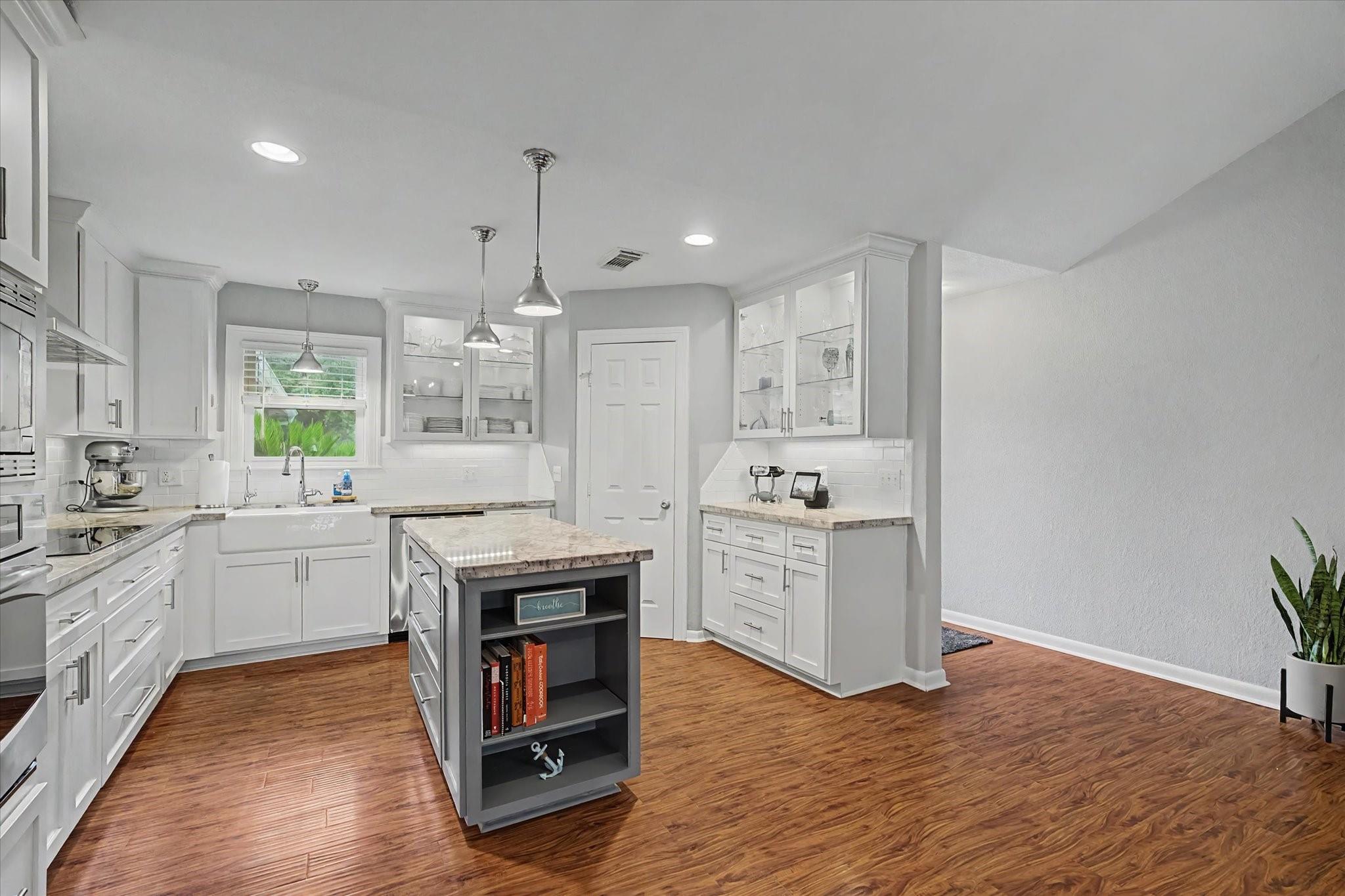 6041 Lazy Lane
