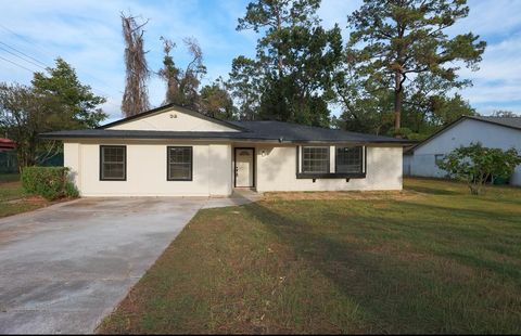 24118 E Lake Houston Pkwy Huffman TX 77336