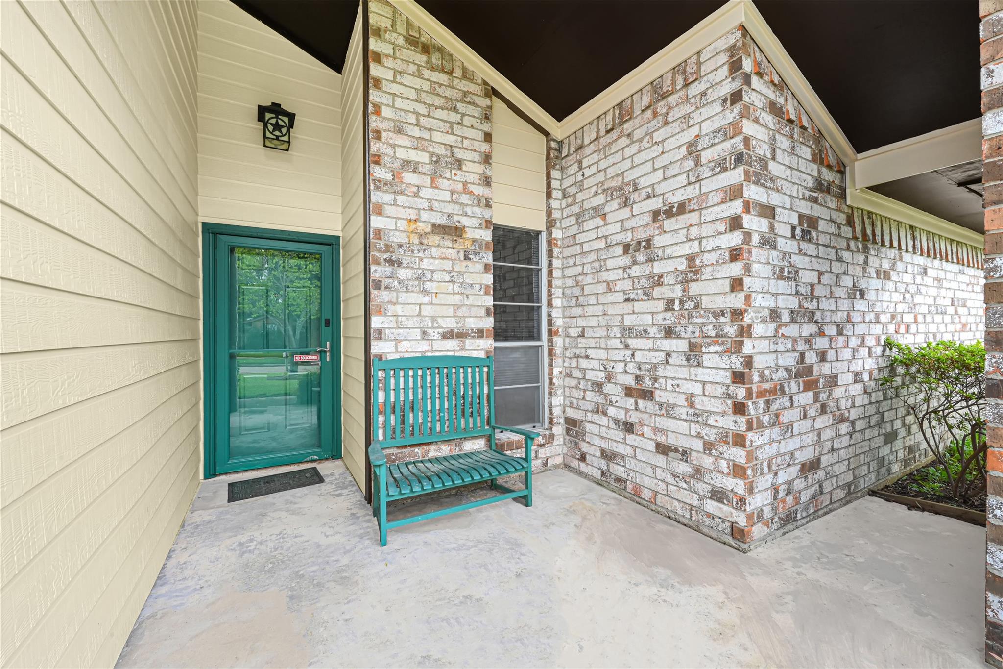 10406 Rocky Hollow Road