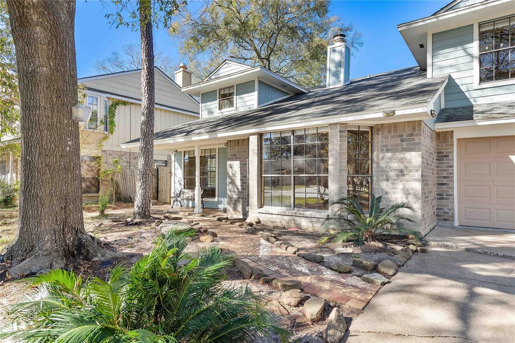 Photo of 8427 Pines Place Drive, Humble, TX 77346 (MLS # 77682063)