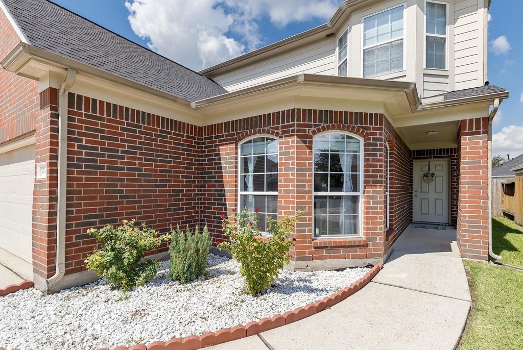 Photo of 17815 Egret Lake Way, Humble, TX 77346 (MLS # 12663972)