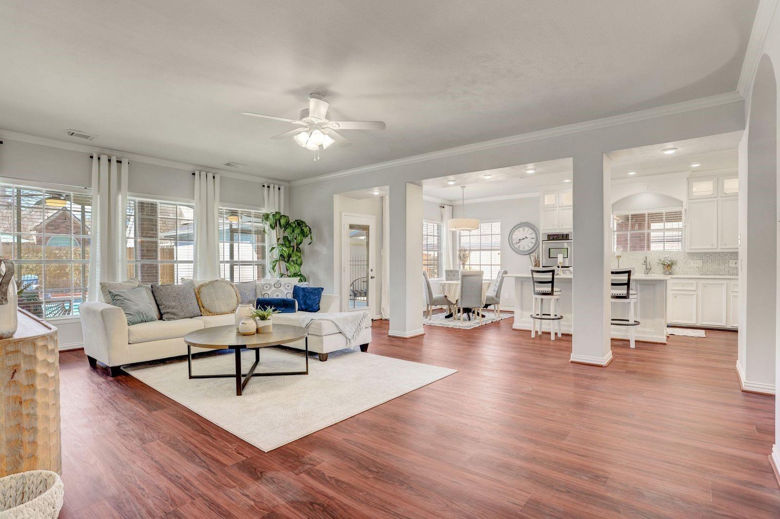 2107 Landscape Way