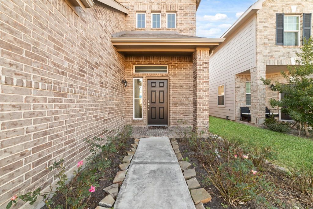 Photo of 13831 Andover Park Drive, Houston, TX 77083 (MLS # 36363686)