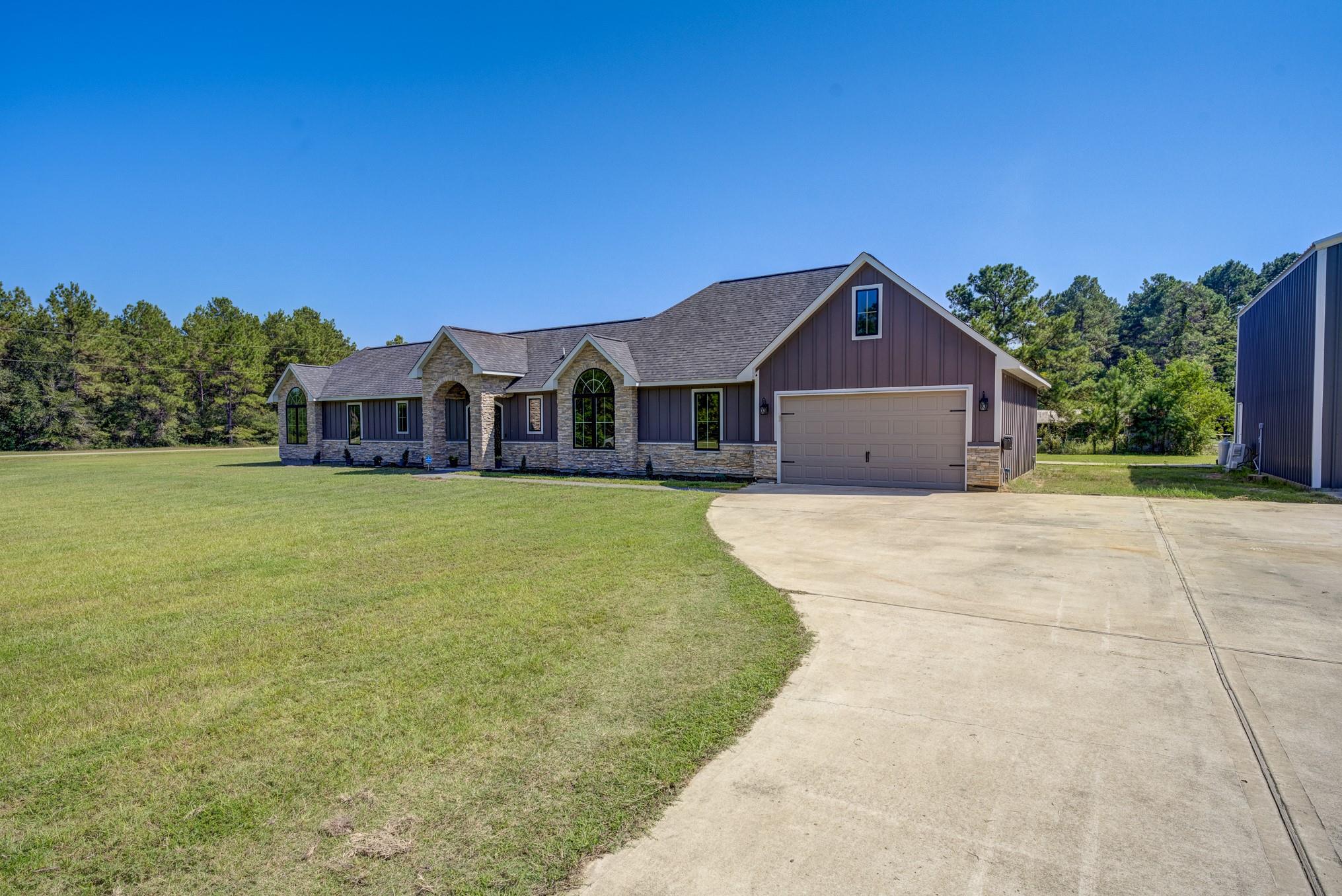 9182 Royal Forest Lane