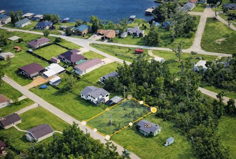 Photo of 0 Laurel Cove W, Onalaska, TX 77360 (MLS # 65395892)