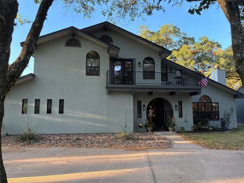 Photo of 104 N Hickory Lane, Columbus, TX 78934 (MLS # 2369160) Photo of 104 N Hickory Lane, Columbus, TX 78934 (MLS # 2369160)
