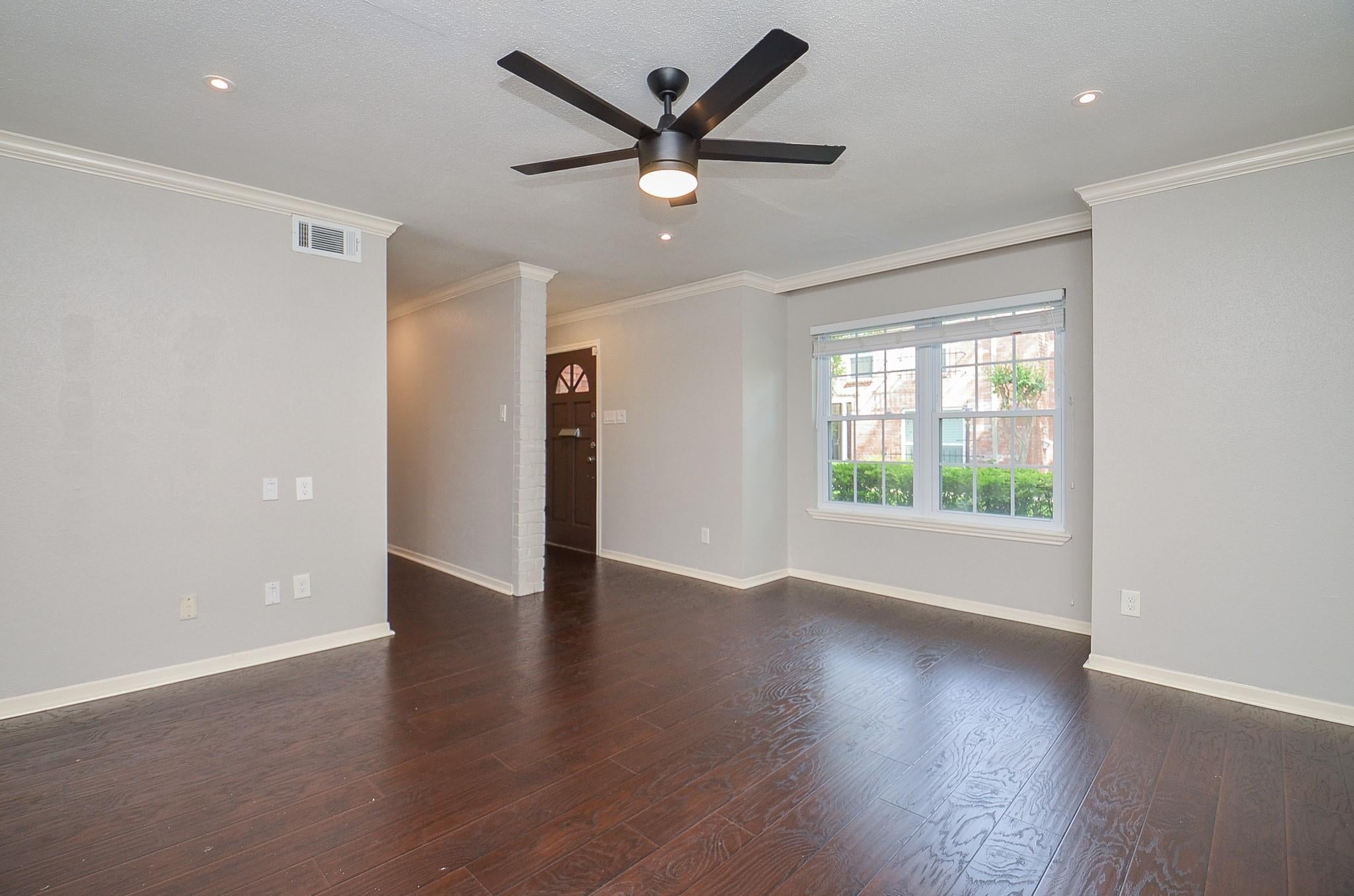 1549 W Sam Houston Parkway S