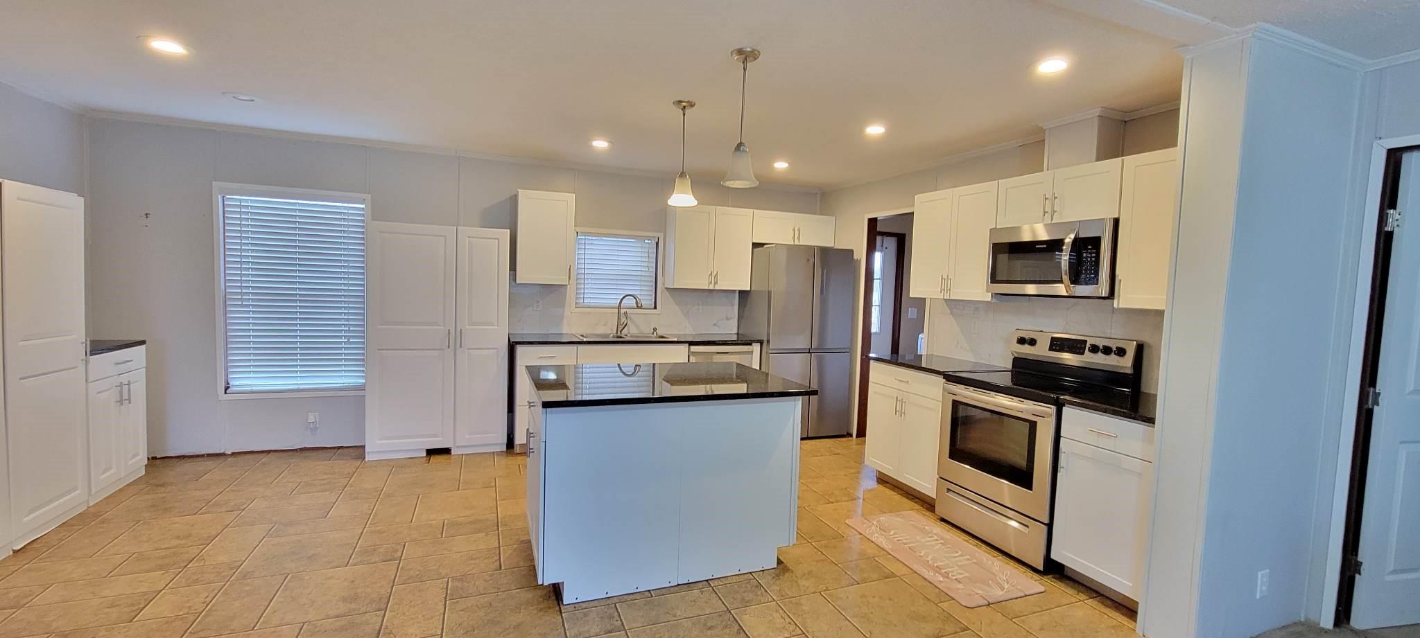 405 Battlebell Road 2