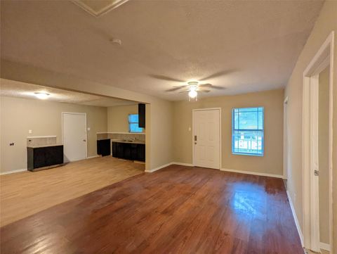 Photo of 2016 Creston Drive #2, Houston, TX 77026 (MLS # 15816692)