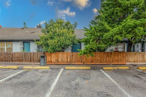 Photo of 1639 Northwood Street #1639, Houston, TX 77009 (MLS # 70392370) Photo of 1639 Northwood Street #1639, Houston, TX 77009 (MLS # 70392370)