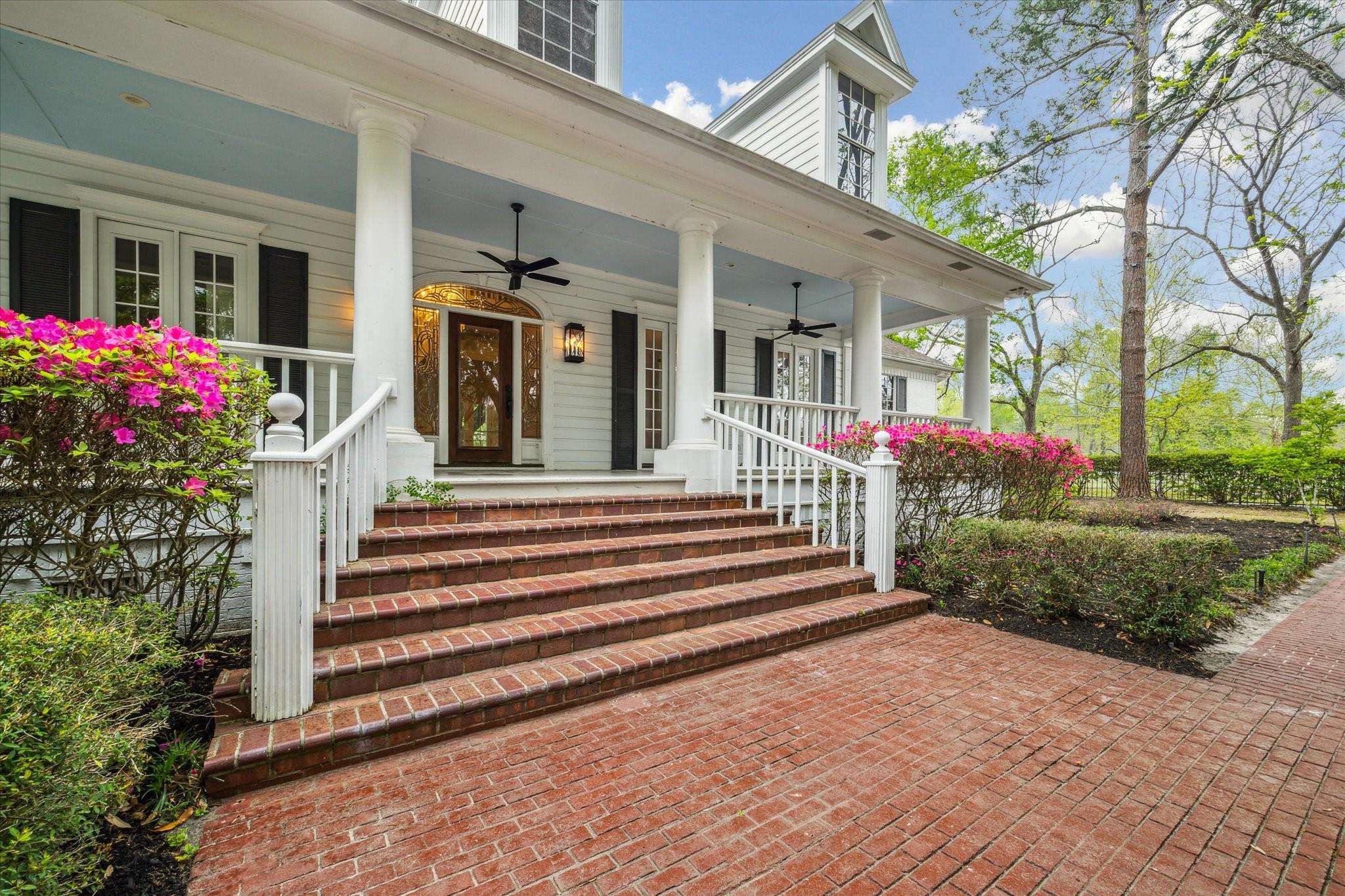 1400 County Road 2094