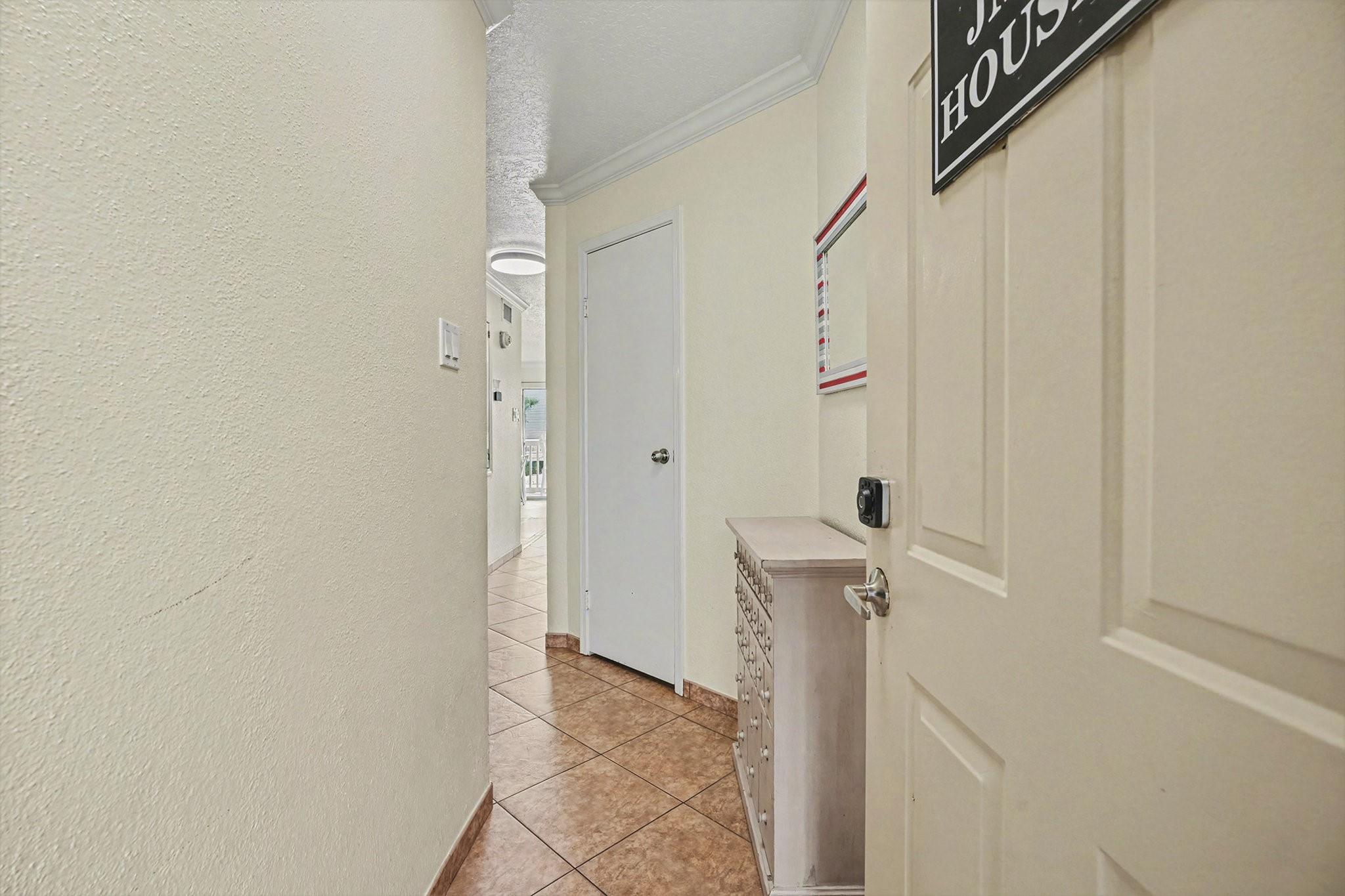 6300 Seawall Boulevard 5102