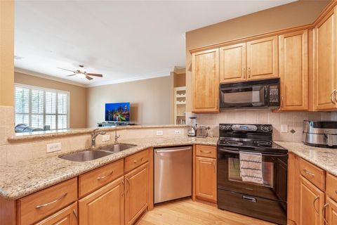 Tiny photo for 2400 Mccue Road #260, Houston, TX 77056 (MLS # 62592771)