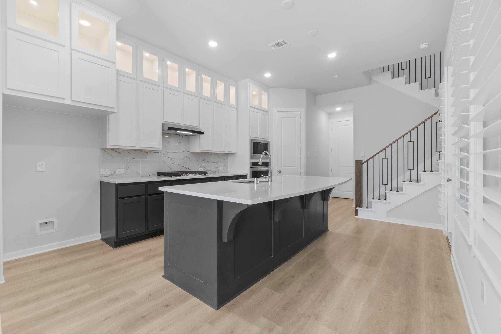 531 Cypress Valley Avenue