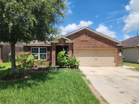 Photo of 338 Apache Field Lane, La Marque, TX 77568 (MLS # 9806208)