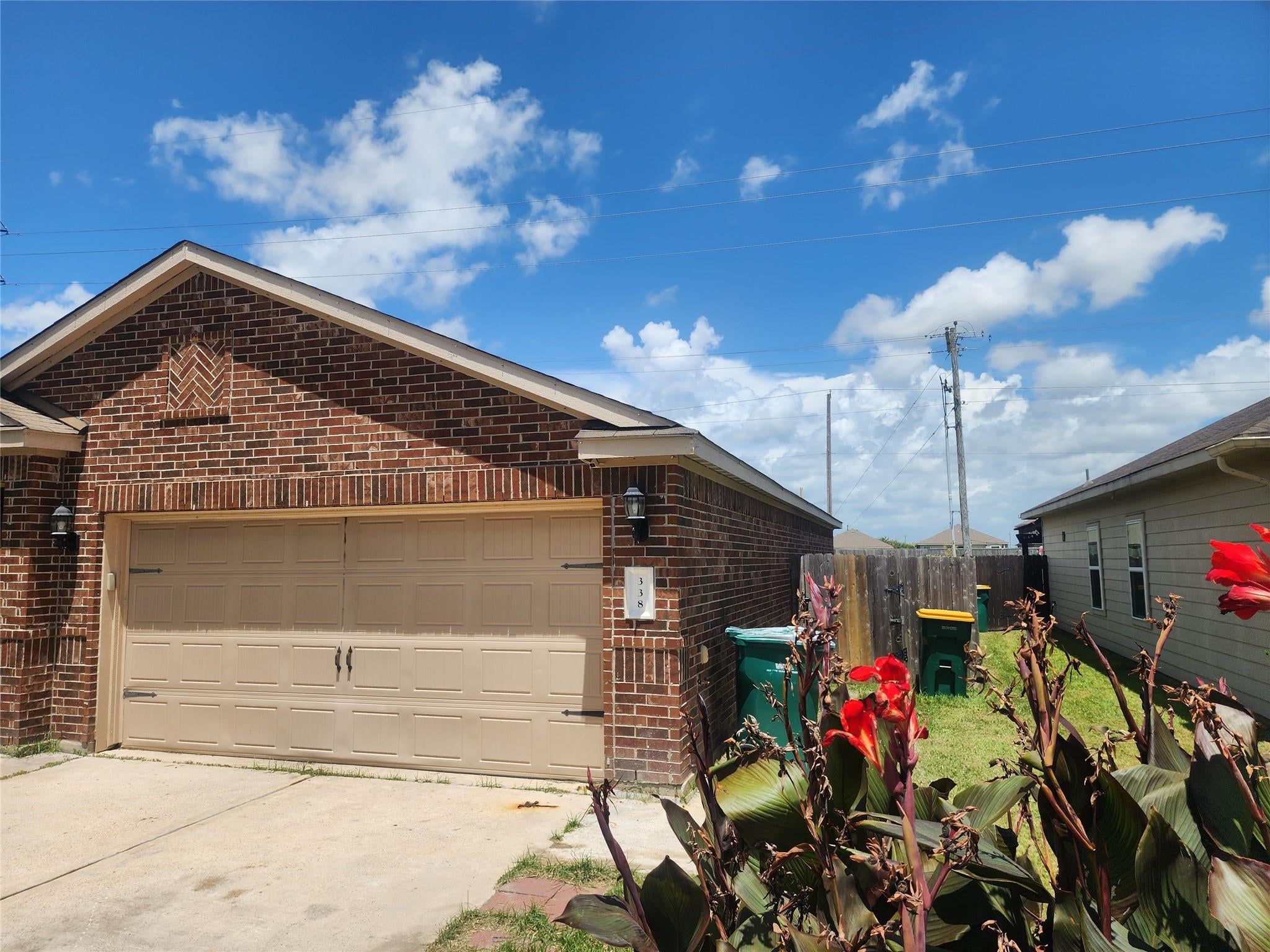 338 Apache Field Lane